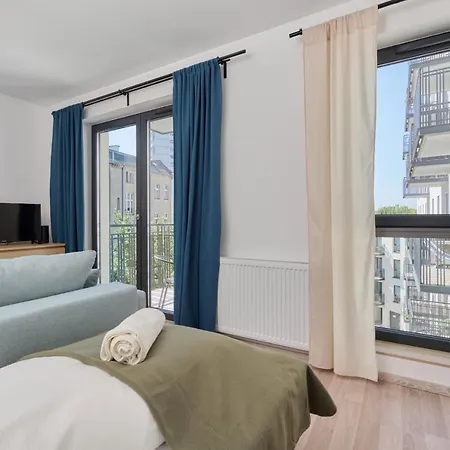 City Center Mirrors Apartment With Parking By Noclegi Renters Wrocław Zewnętrze zdjęcie