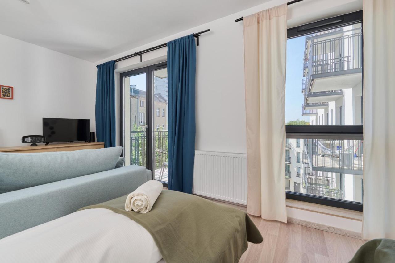 Apartment Center Mirrors With Parking By Renters