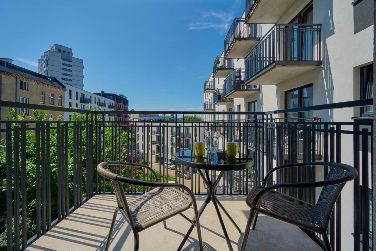 Apartament Center Mirrors With Parking By Renters *